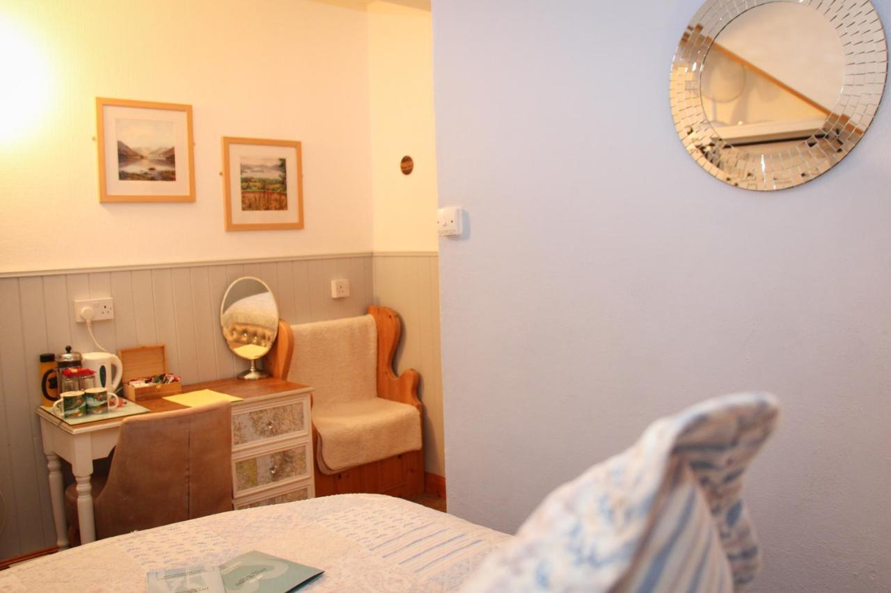 Invergarry Room Only Guest House For Adults Windermere Esterno foto