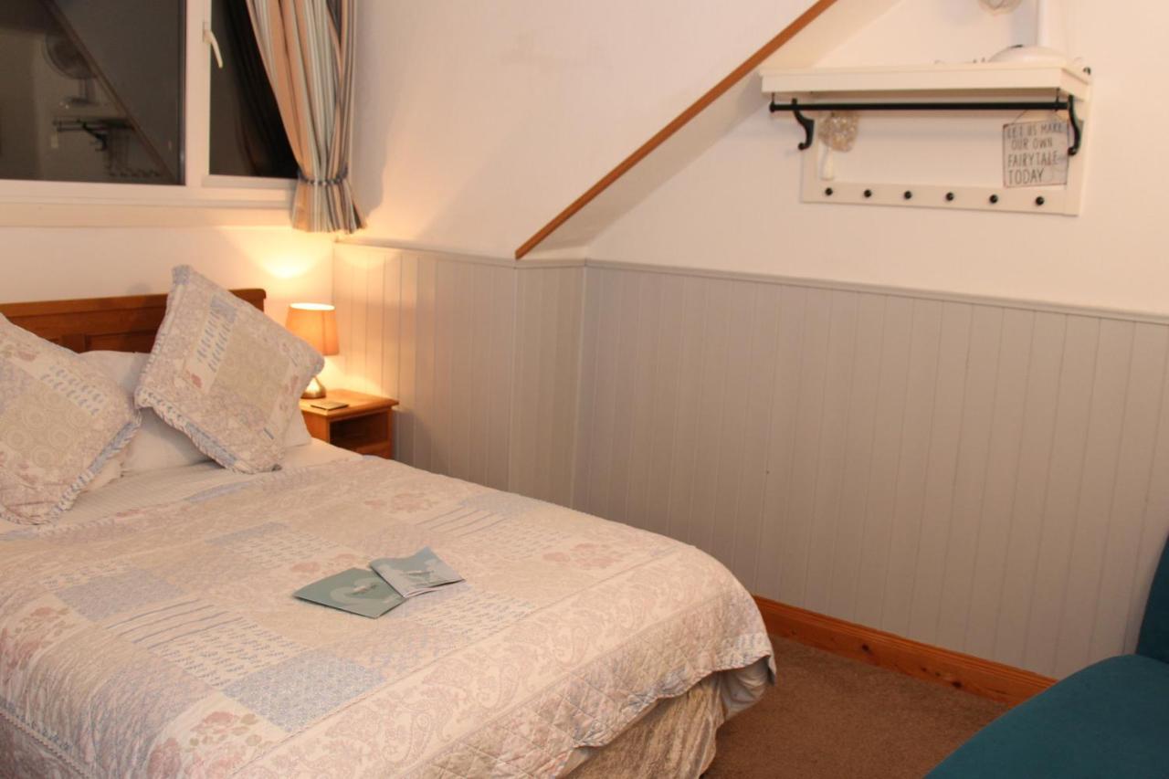 Invergarry Room Only Guest House For Adults Windermere Esterno foto