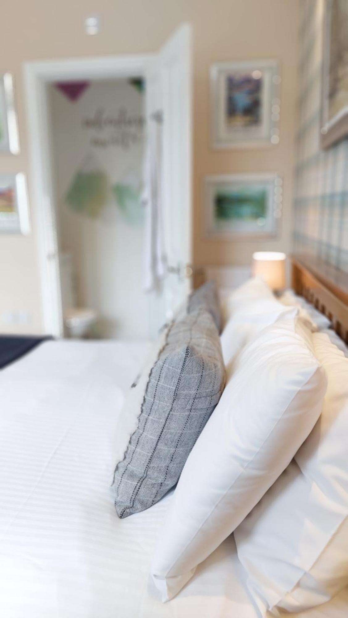 Invergarry Room Only Guest House For Adults Windermere Esterno foto